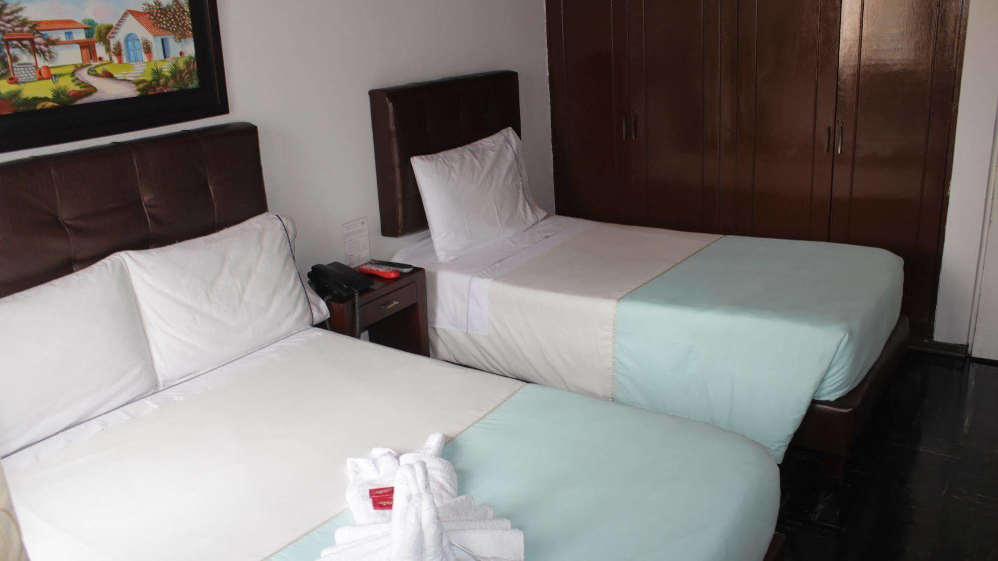 Hostel Av Suba 116 Богота Экстерьер фото